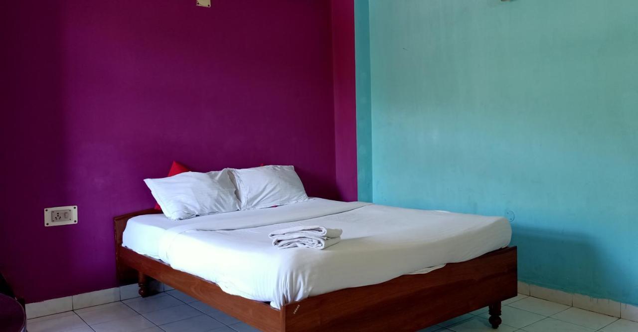 Hotel LG Towers Guwahati Exterior foto