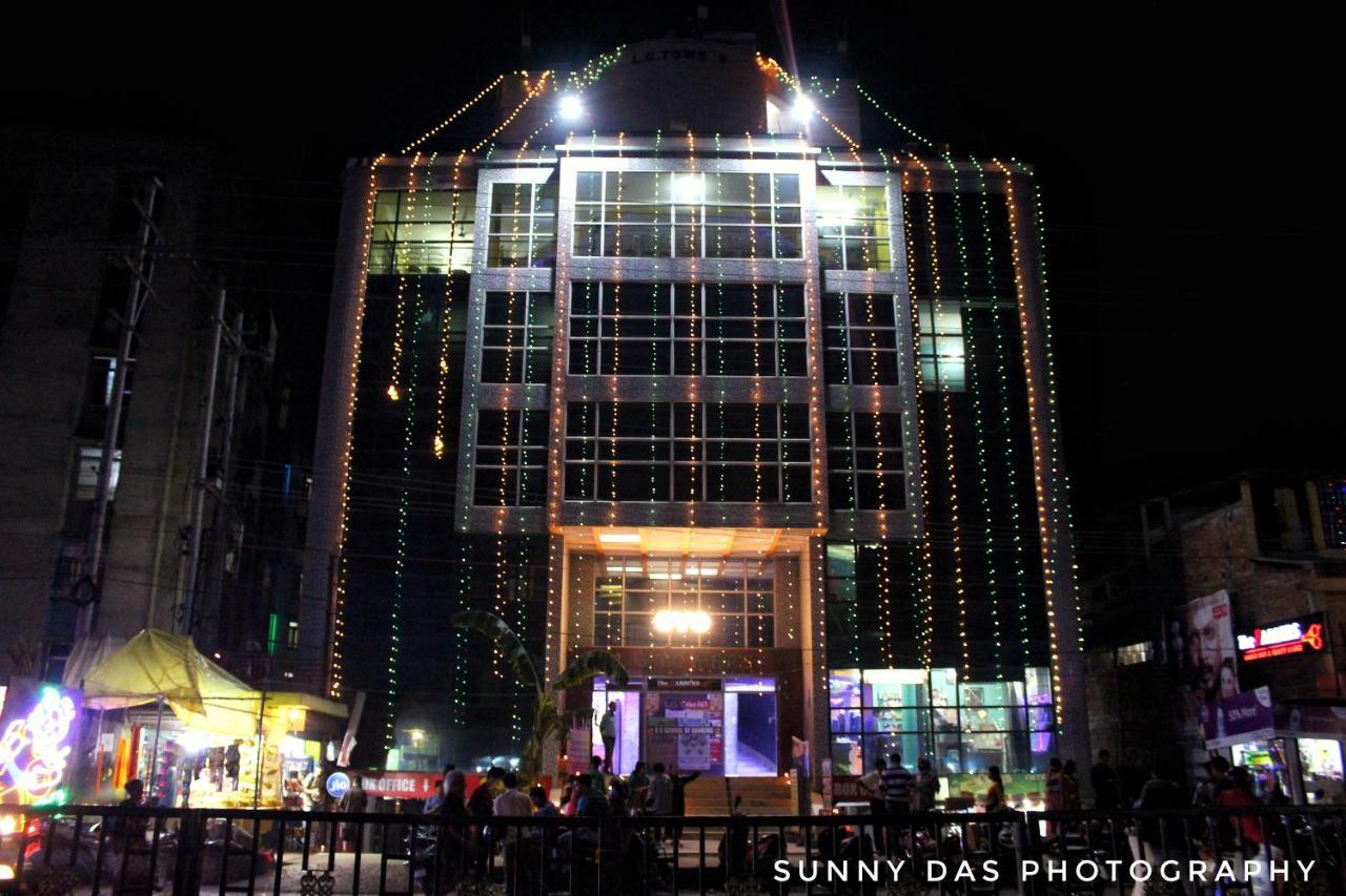 Hotel LG Towers Guwahati Exterior foto