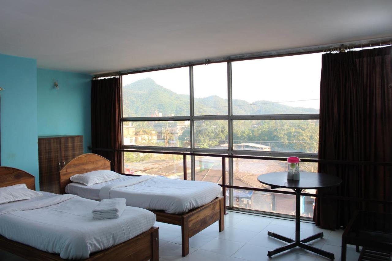 Hotel LG Towers Guwahati Exterior foto