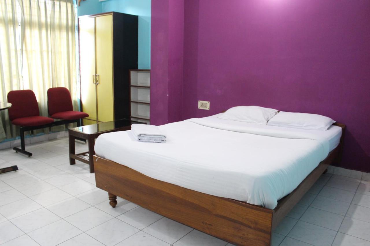 Hotel LG Towers Guwahati Exterior foto